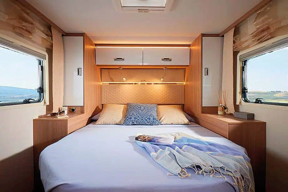 Doppelbett im Heck des neuen Laika