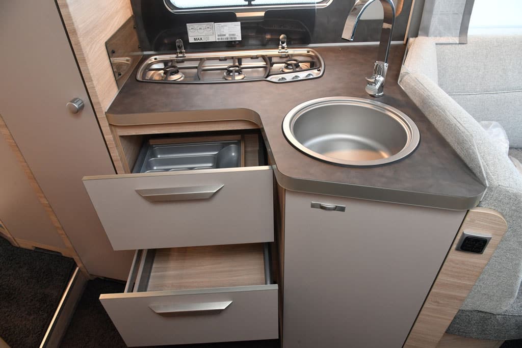 Auf Probefahrt mit dem Knaus Van TI Plus 700 LF