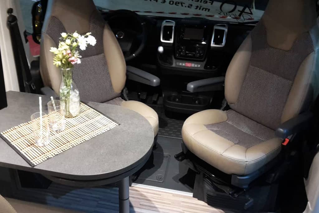 Malibu Van 640 LE Charming