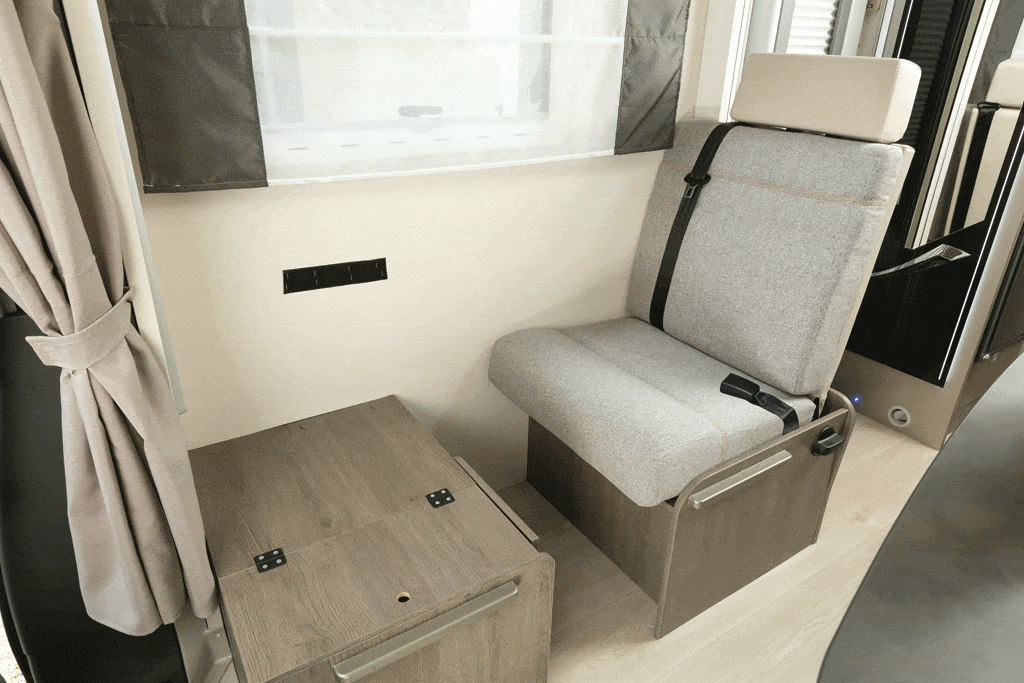 Chausson 720 Titanium