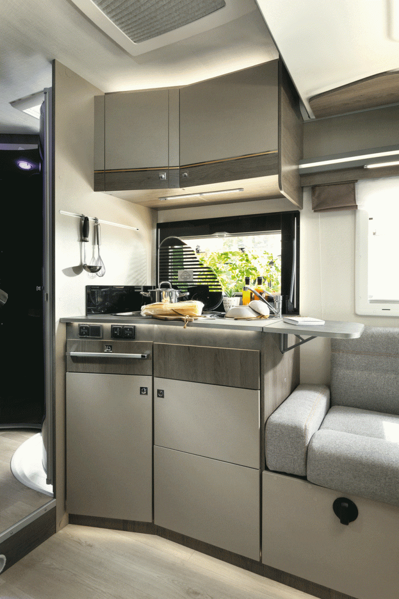 Chausson 720 Titanium