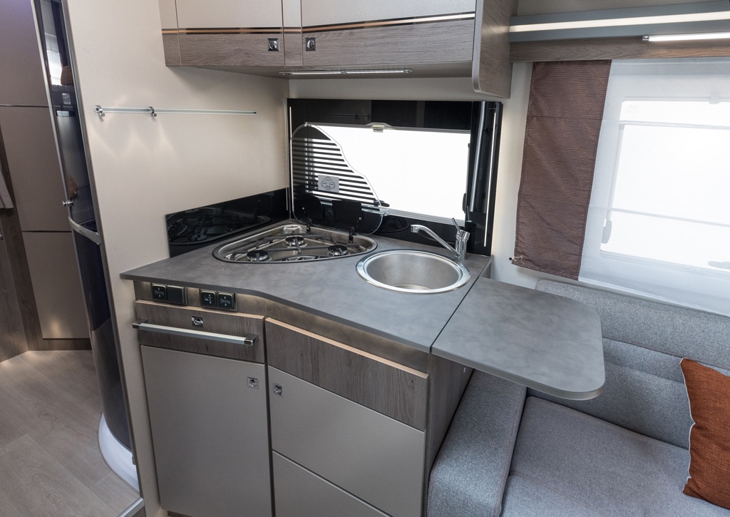 Challenger 380 Graphite Edition