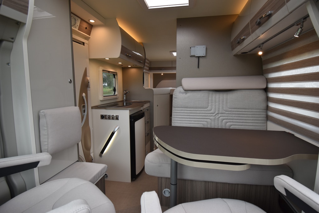 Premiere Bürstner Travel Van T 620 G (2)