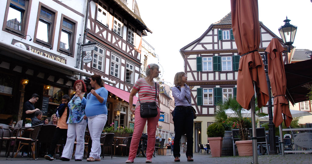 Salinen und Gradierwerk gehen in Bad Kreuznach mit einer Landschaft wie aus dem Bilderbuch eine Liaison ein: Wer die Kurstadt an der Nahe besucht, tut etwas für Körper und Geist.