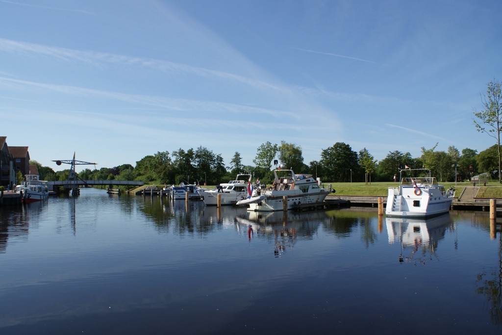 Aurich in Ostfriesland: Auricher Hafen am Ems-Jade-Kanal