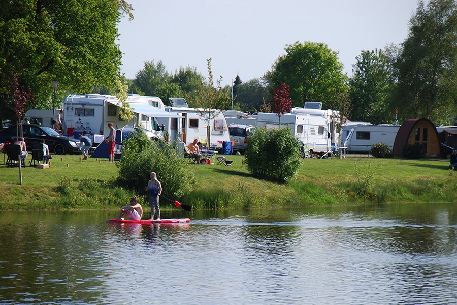 Campingplätze in Europa: Camping & Ferienpark Falkensteinsee, Deutschland. Naturnahe und sehr gepflegte Anlage mit engagierten und freundlichen Betreibern.