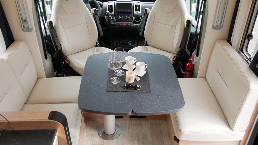 Mooveo TEI 72 EBH: Sitzgruppe