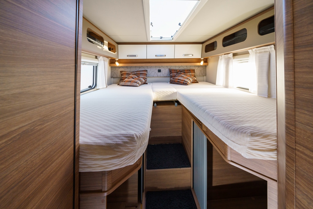 Bett im Weinsberg CaraCompact 600 MEG Edition Pepper