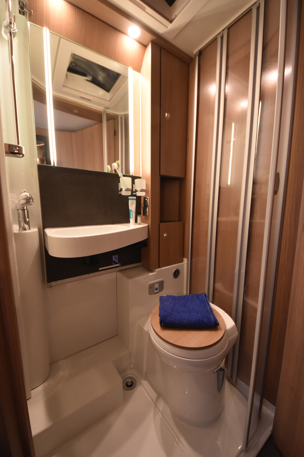 Malibu I 441 LE: Toilette