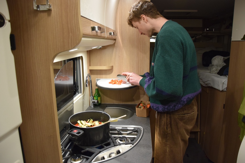 Malibu I 441 LE: Küche