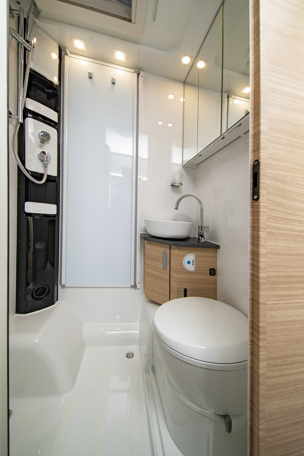 Bad im Hobby Optima de Luxe T65 GE