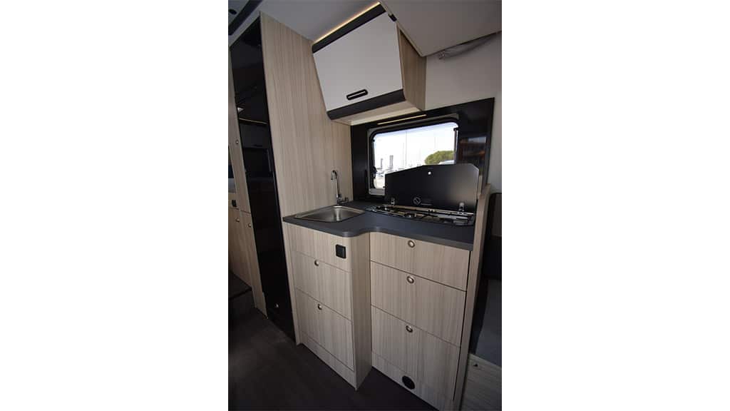 Sun Living S 72 DL: Küchenblock