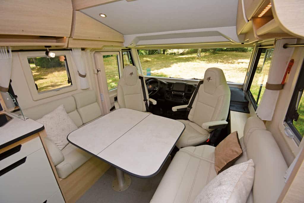 Premiere Rapido 8086dF