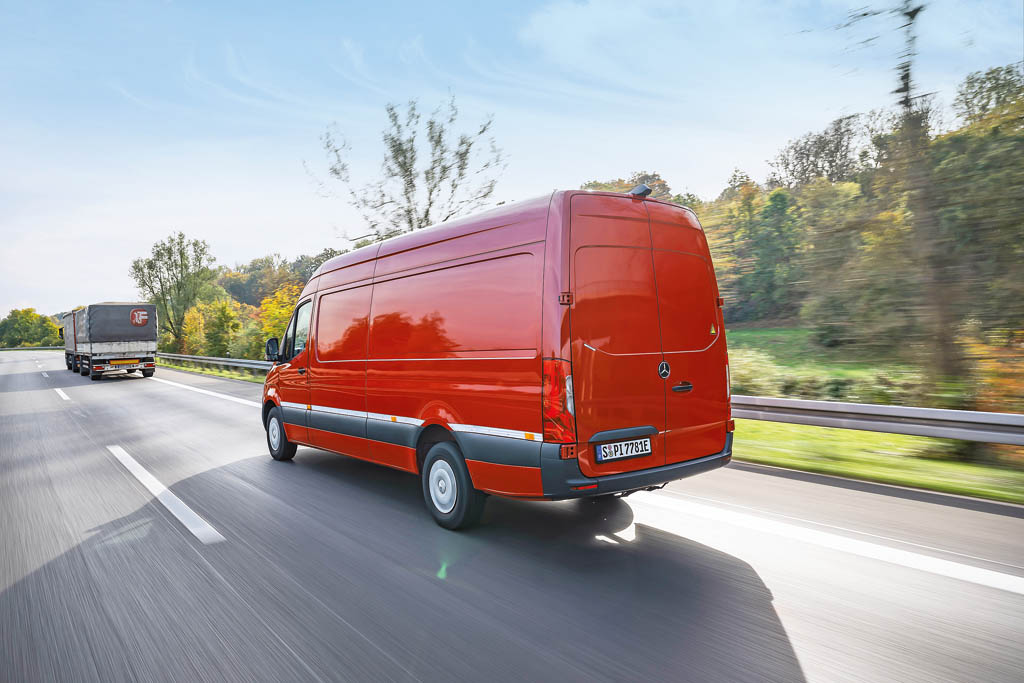 Testfahrt mit dem Mercedes-Benz eSprinter 2023 von Stuttgart nach München