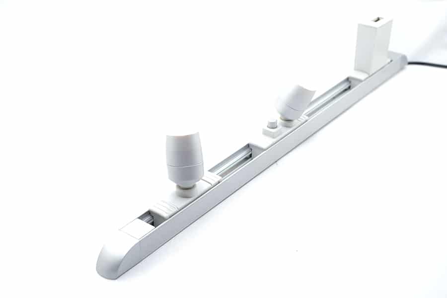 Frankana Aufbauschiene mit 12-Volt Stromversorgung