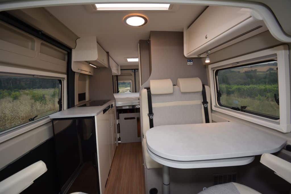 Etrusco CV 640 PB Blick in den Wohnraum