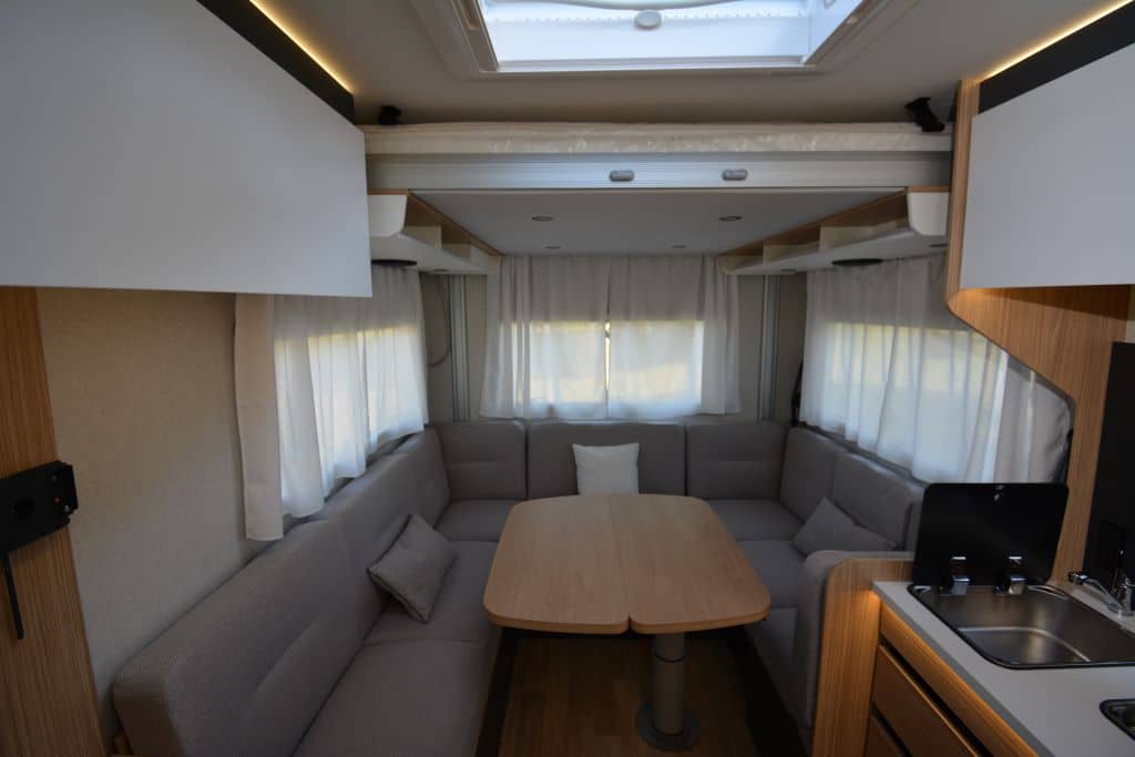 Pilote P720U Sitzgruppe