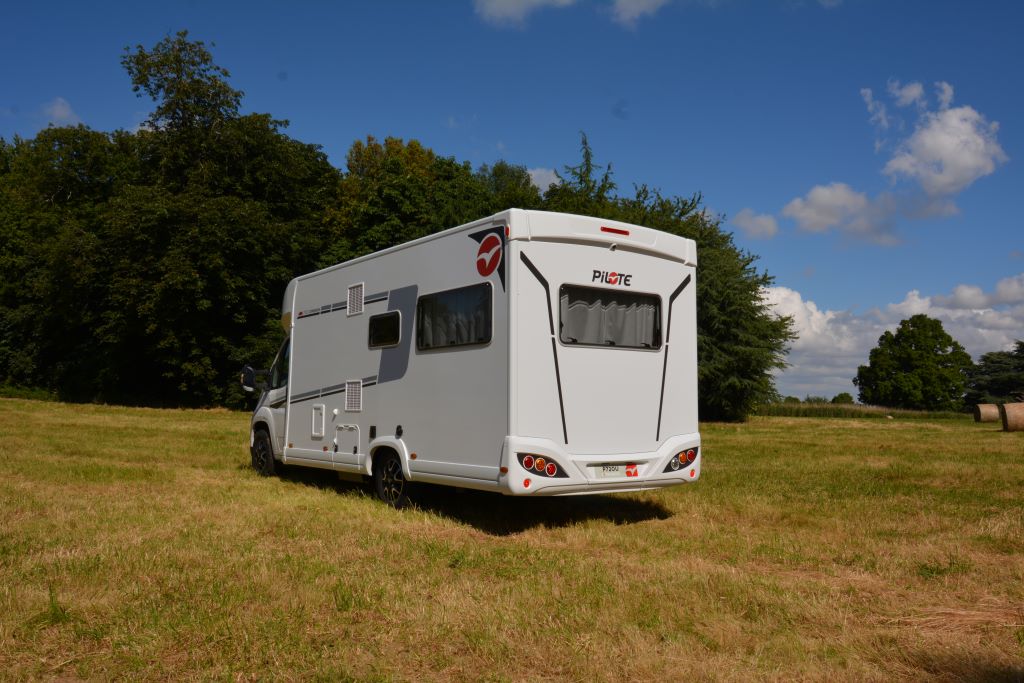 Pilote P720U Heckansicht