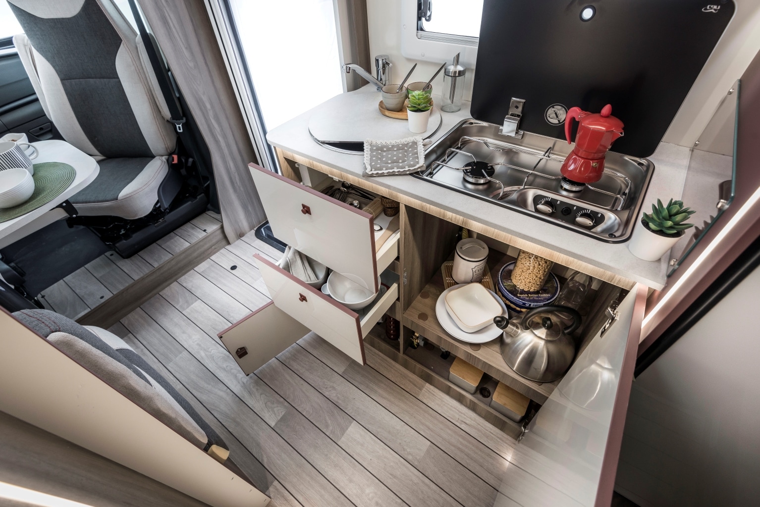 Küchenmodul im Wohnmobil