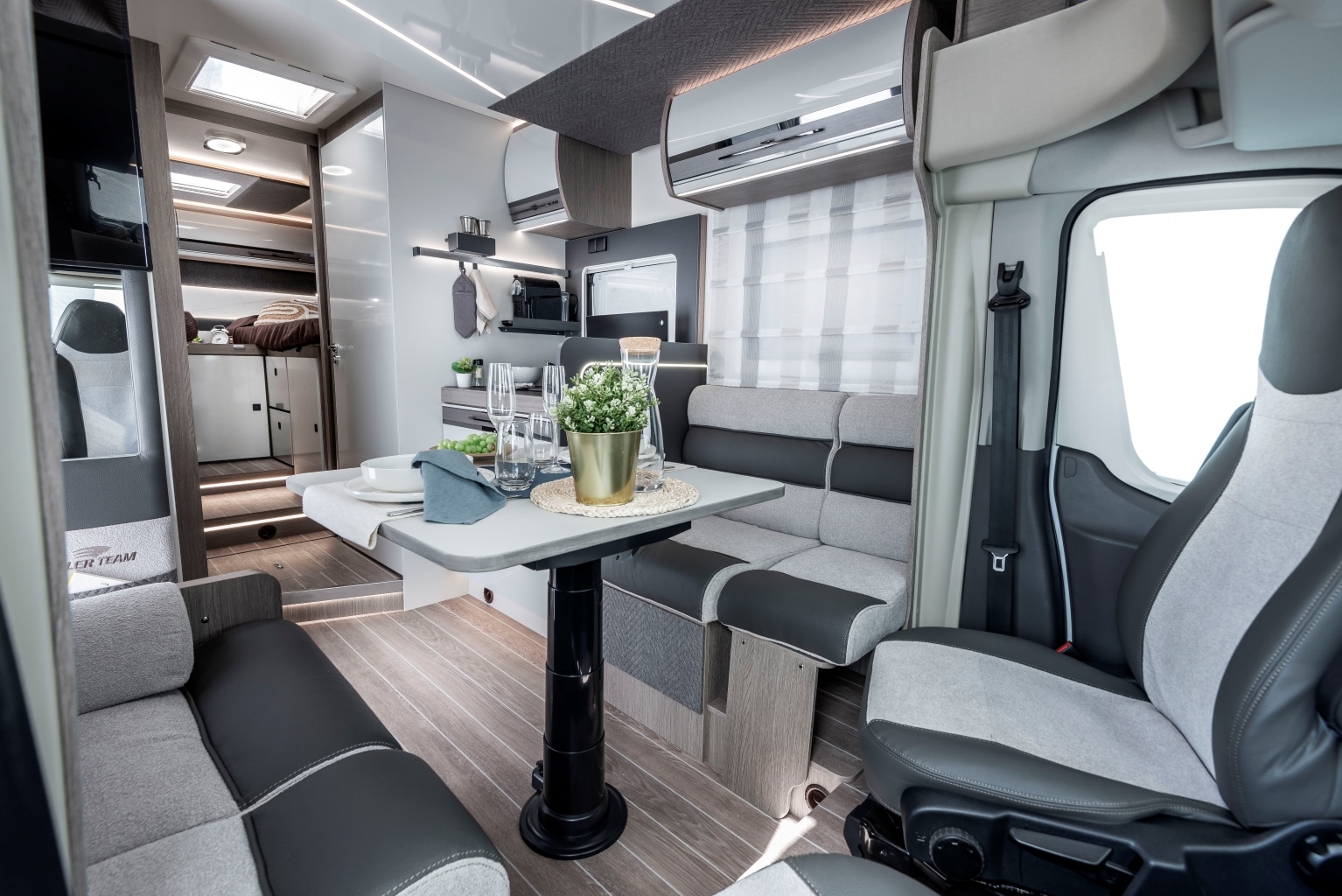 Wohnbereich im Reisemobil