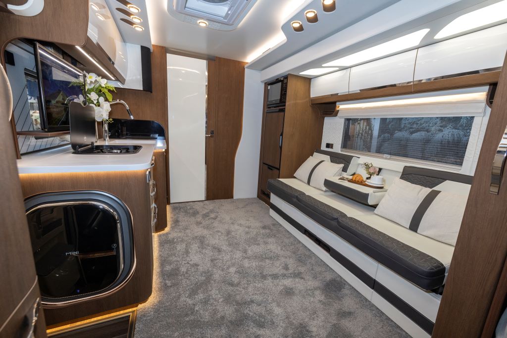 Deddle RV Carbonic Liner