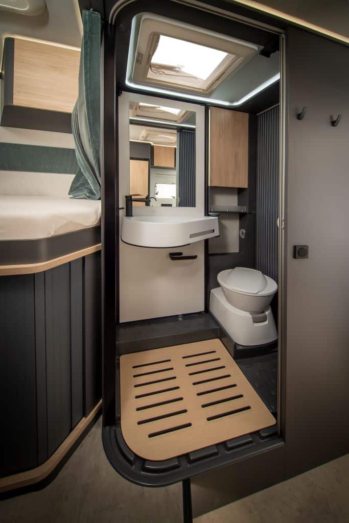 Frankia Now 7.0 L Ocean (5)