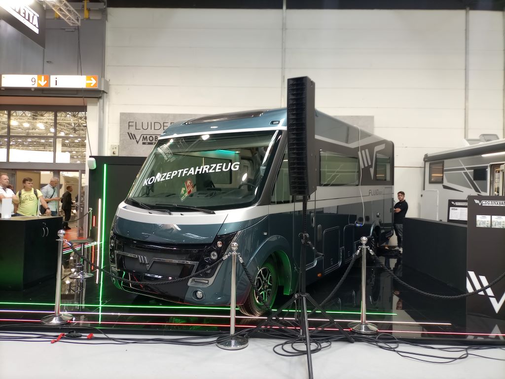 Wohnmobil-Studie Mobilvetta Fluideen von außen