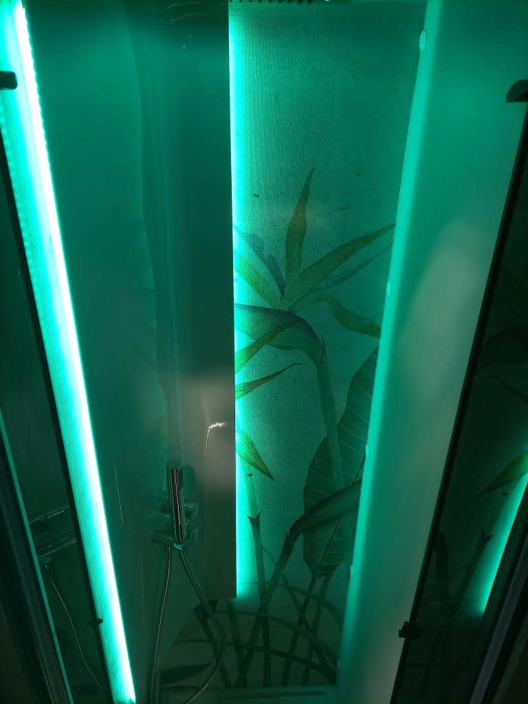 Wohnmobil-Studie Mobilvetta Fluideen Dusche