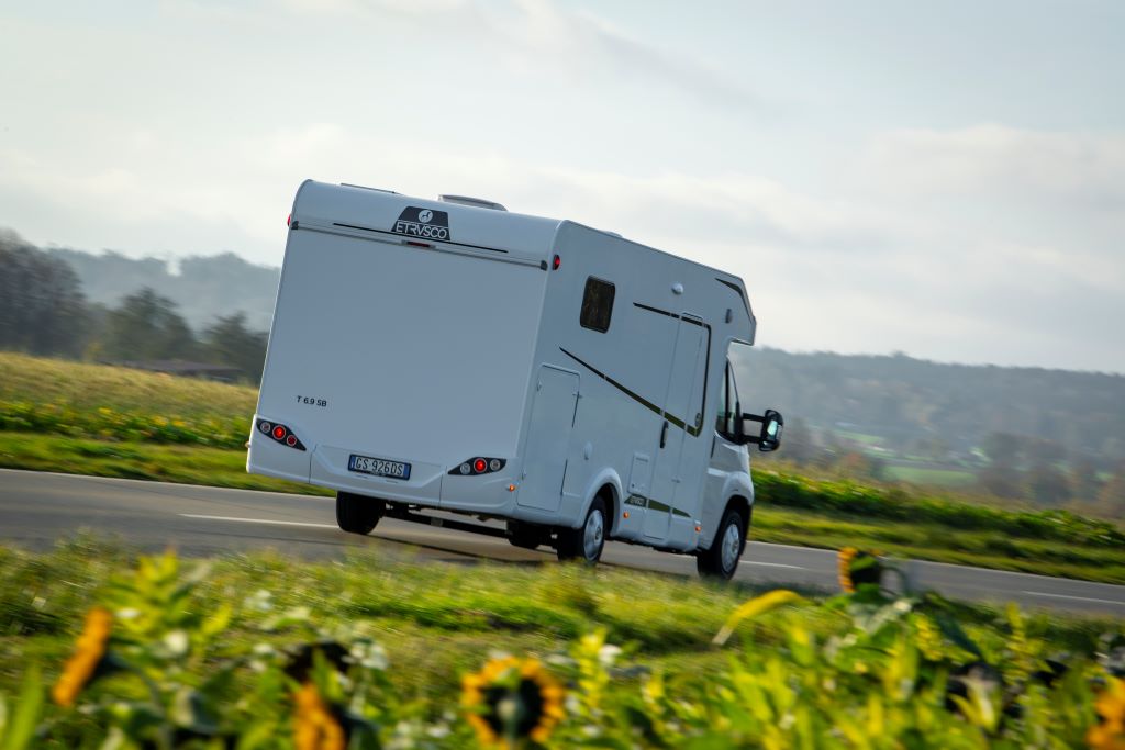 Heckansicht des Etrusco T 6.9 SB Base