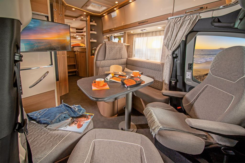 Profitest Malibu T 450 RB-LE Comfort 4,2 t Internet (3)