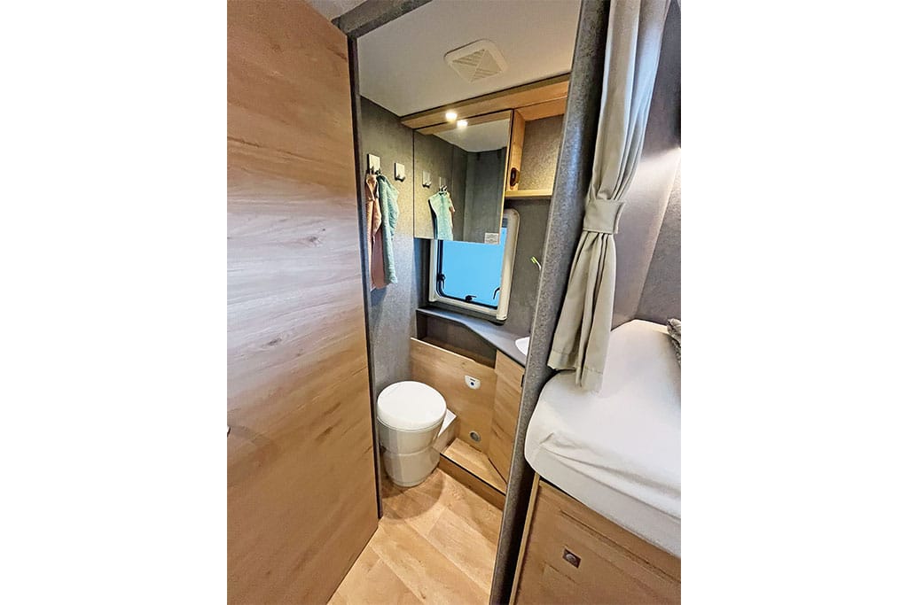 Dethleffs Just Go Active Bad