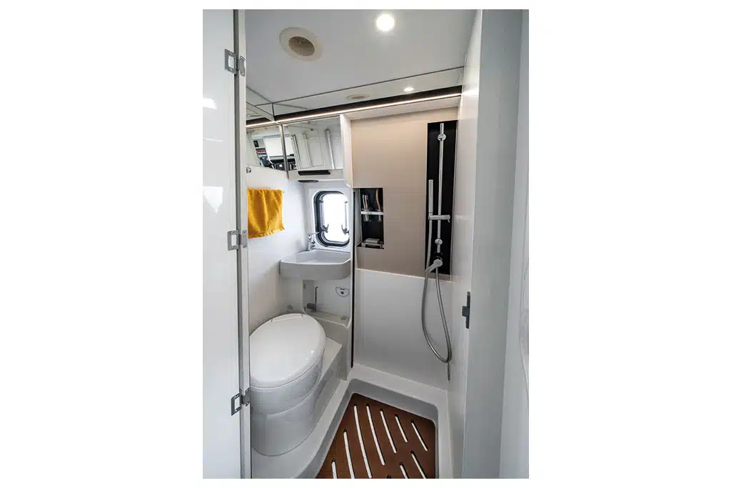 Bad im Campervan