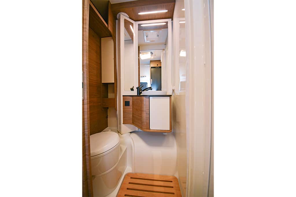 Neue Hymer-Marke: Bad im Corigon T70 S