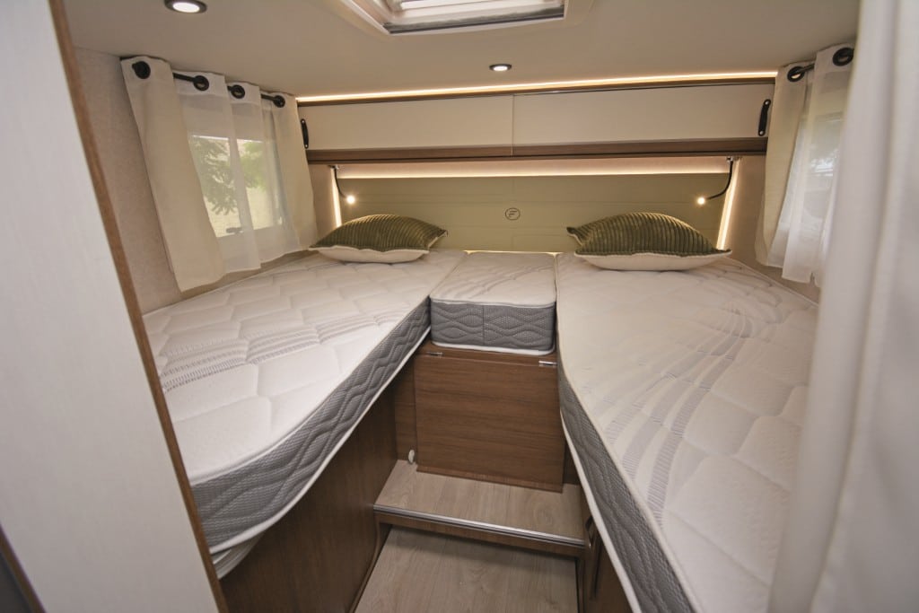 Fleurette Migrateur 69 LJG Einzelbetten im Heck