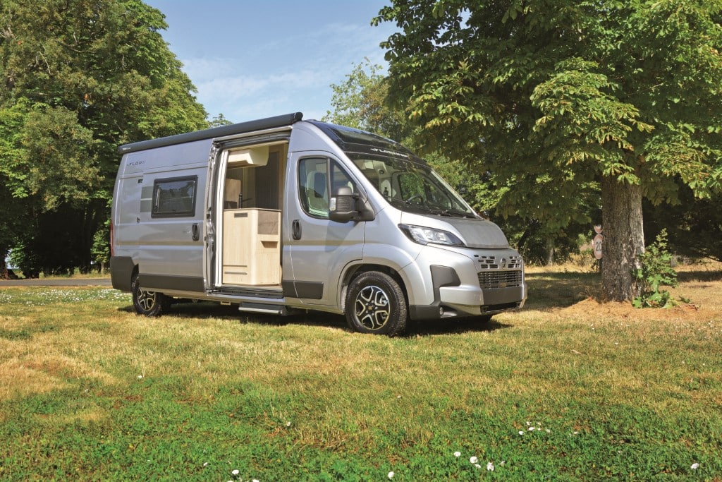 Campervan Florium Black Pearl 59 LT