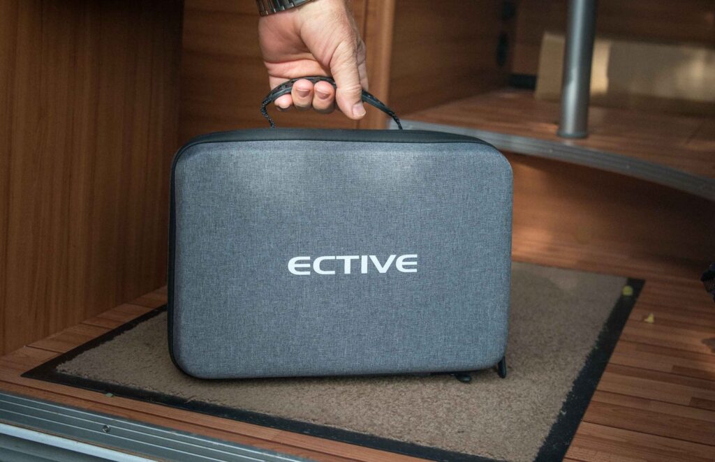 Portable Solarpaneel: SunGrid-Serie