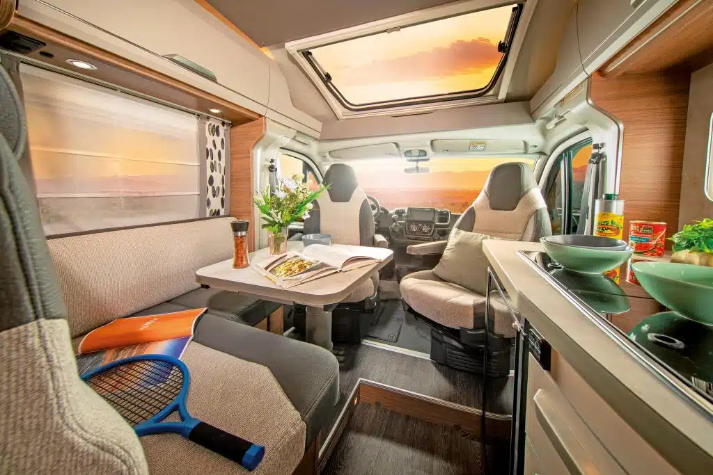 Knaus Van Ti 550 MF Vansation kompakter Teilintegrierter 5,99 Meter Länge