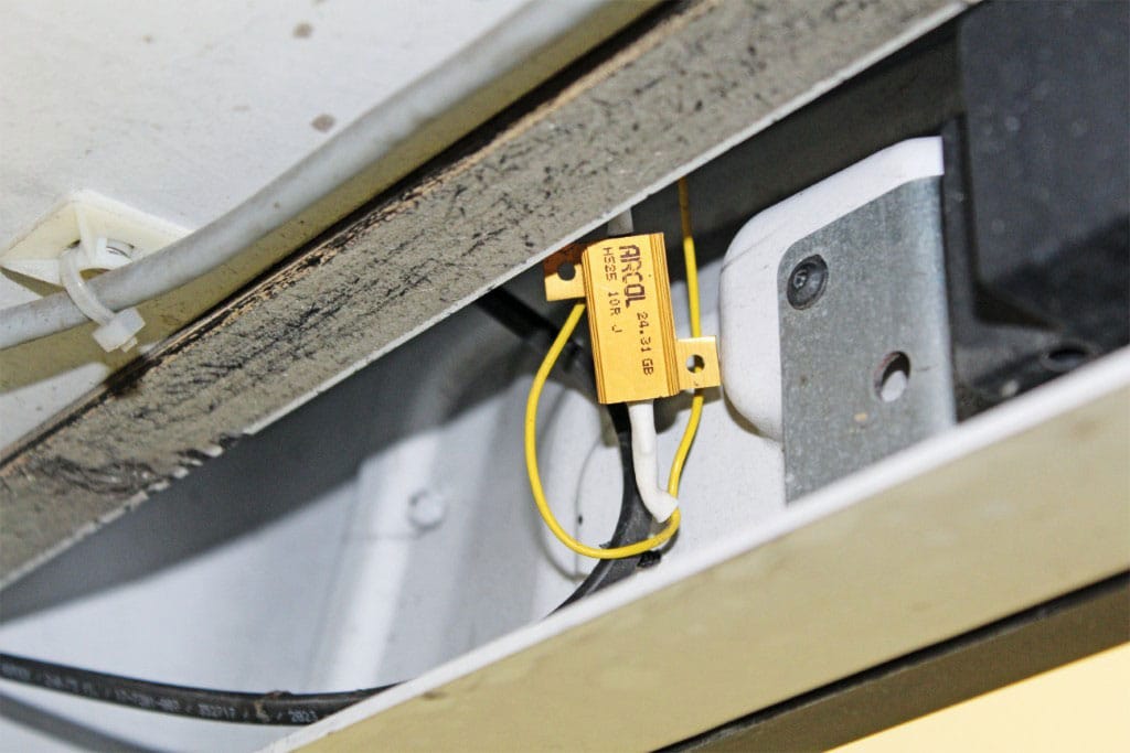 Vorwiderstände der LED-Rückleuchten