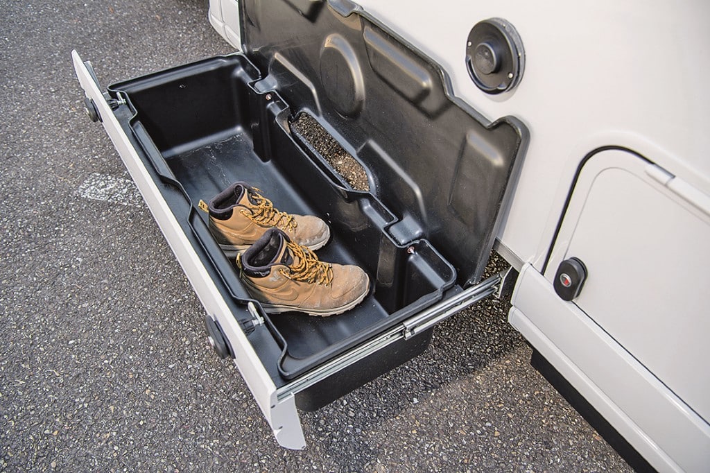 seitlicher Gepäckauszug