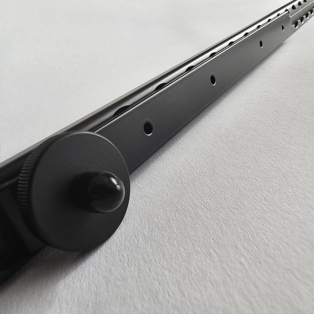 Träger Airline, schwarz