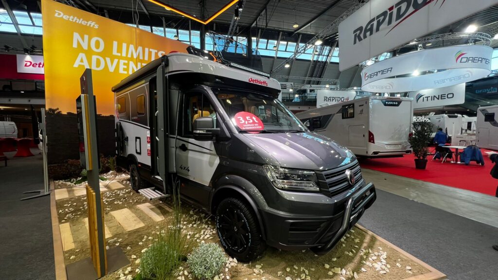 3 5 Tonner Mit Allrad Dethleffs Globebus Performance 4x4 T16 3-5-tonner-mit-allrad-dethleffs-globebus-performance-4x4-t16